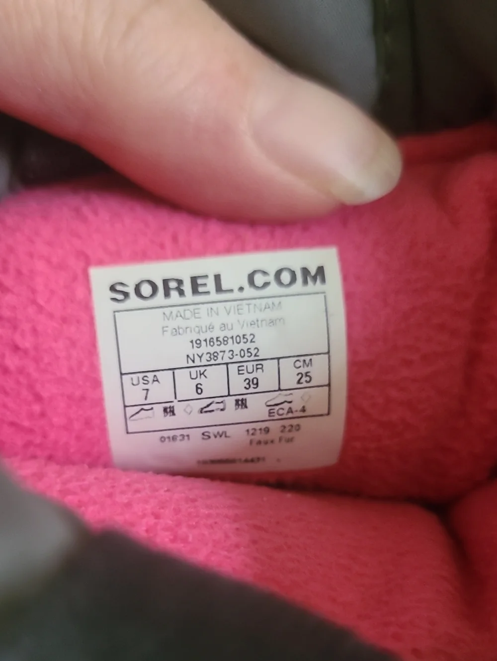 Sorel Whitney II Puffy Mid Womens  Snow Booties Size US 7 Quarry Pink